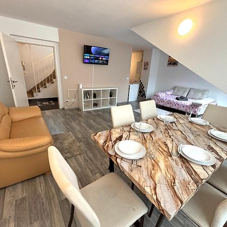 וינה Cityhit 1020Treasure Home מראה חיצוני תמונה